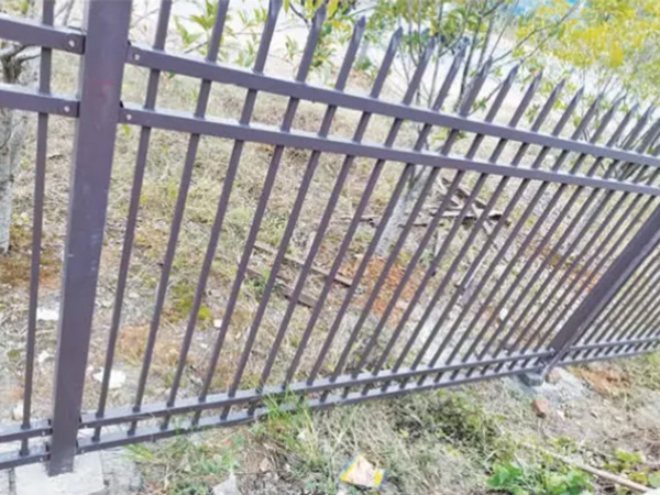 庭院護(hù)欄